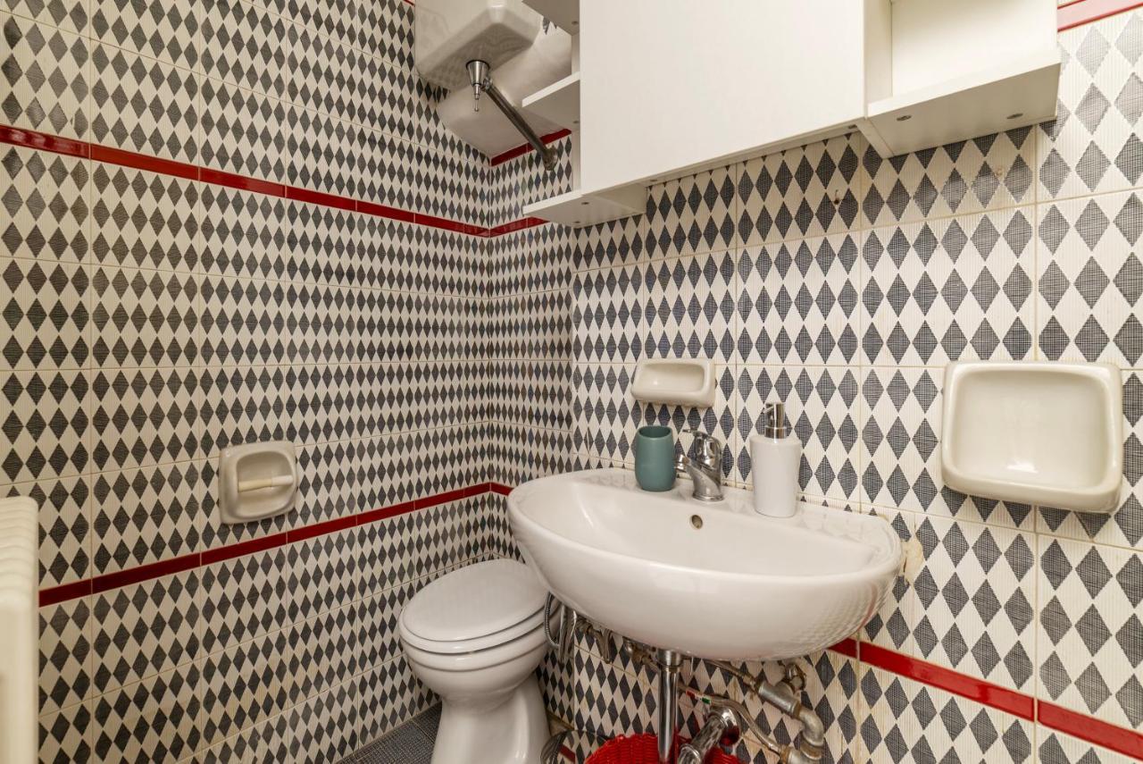 Pantheon Apartment - L'Angolo Nascosto Dei Quadri روما المظهر الخارجي الصورة